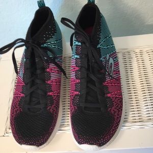 Like New Colorful Skechers Mid-Top Sneaker